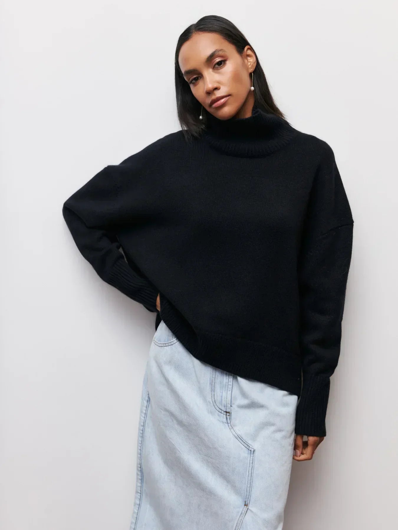 Cittra – Oversized Ribbed Turtleneck Sweater